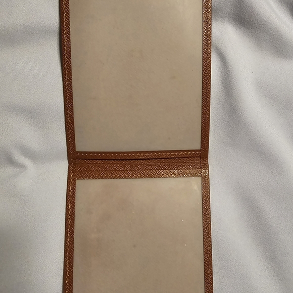 Brown taiga leather Louis Vuitton card holder - Picture 3 of 8